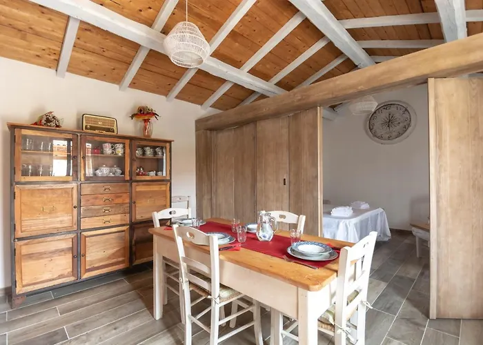 Вилла Jumpadu Ольена